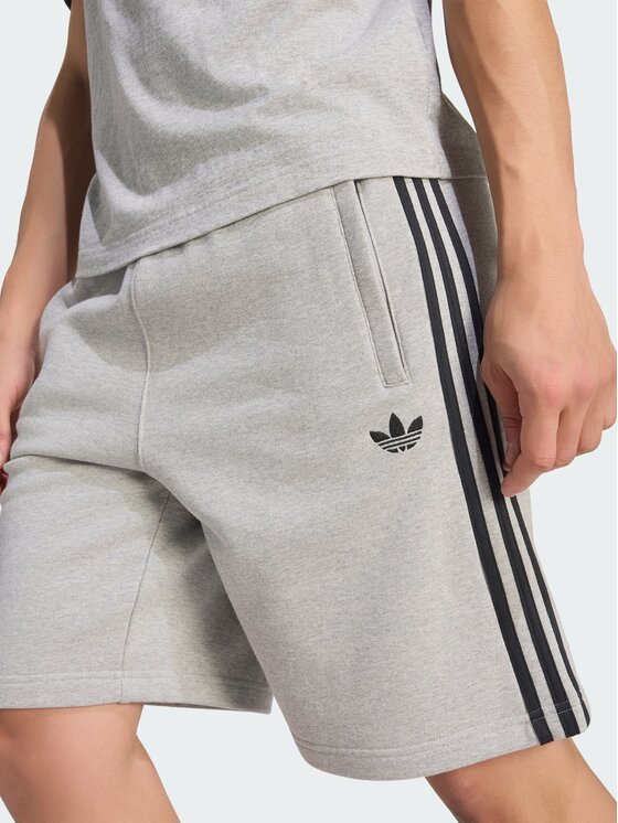 adidas adidas Spordišortsid 3-Stripes Shorts KE4108 Hall Regular Fit