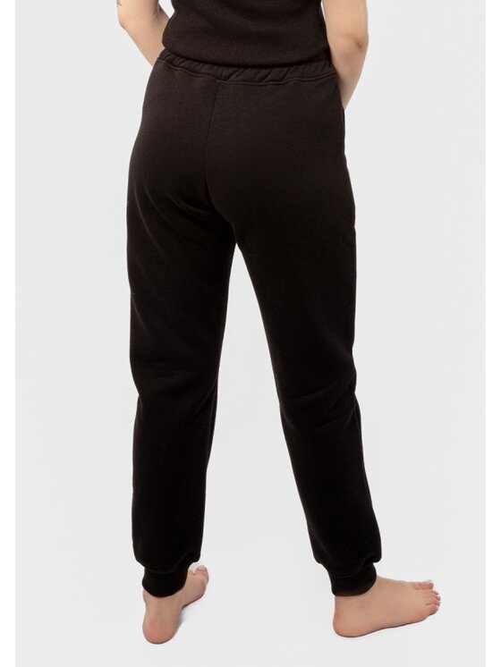 DKaren Sport DKaren Sport Spodnie materiałowe DK-K-P3 Czarny Classic Fit
