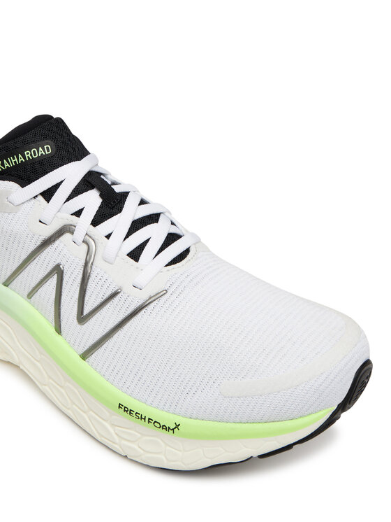 New Balance New Balance Bežecké topánky Kaiha Road MKAIRCV1 Biela