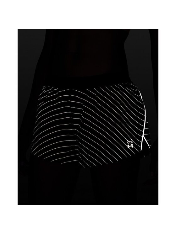 Under Armour Under Armour Szorty sportowe 6012325 Czarny Relaxed Fit
