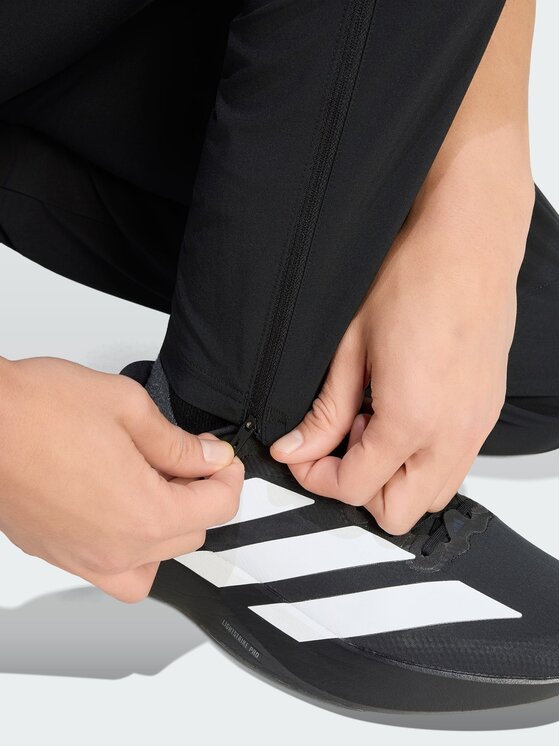 adidas adidas Spodnie materiałowe 161737 Czarny Regular Fit