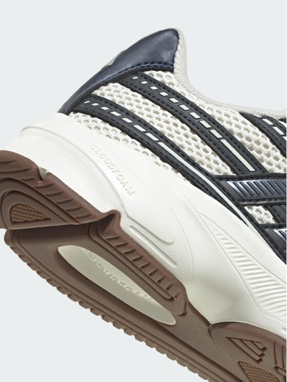 adidas adidas Półbuty 159808 Biały
