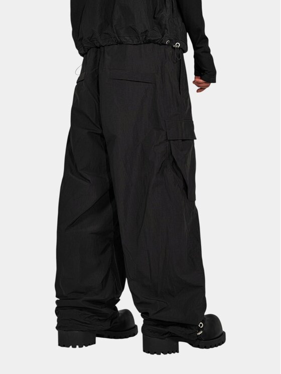 MADE BY SOCIETY MADE BY SOCIETY Spodnie materiałowe THANE Pants - P17796 Czarny Basic Fit