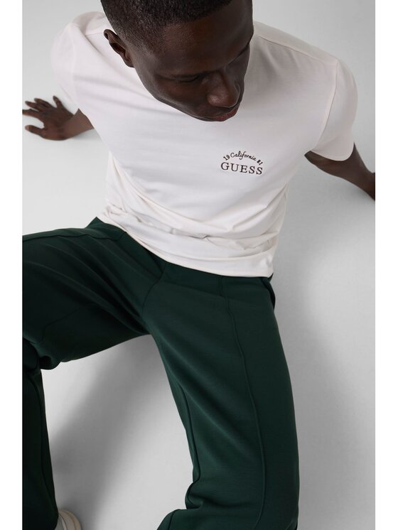 Guess Guess T-Shirt 183089 Bílá Classic Fit