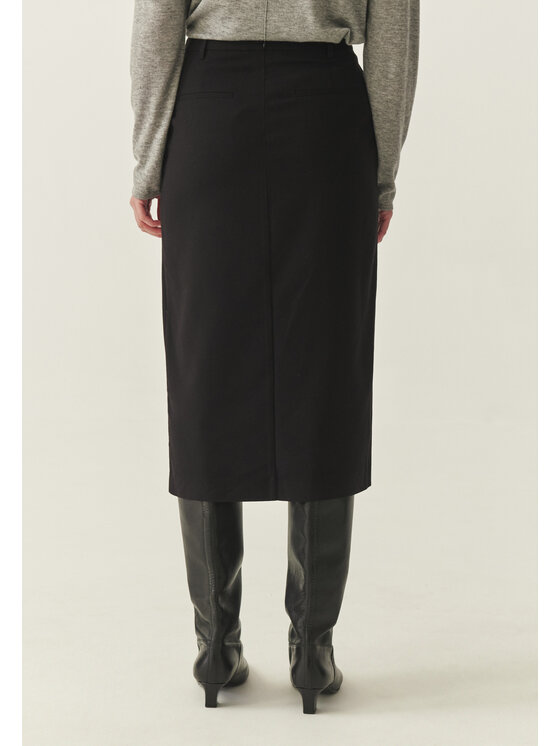 TATUUM Tatuum Midi sukňa MERKE Čierna Classic Fit