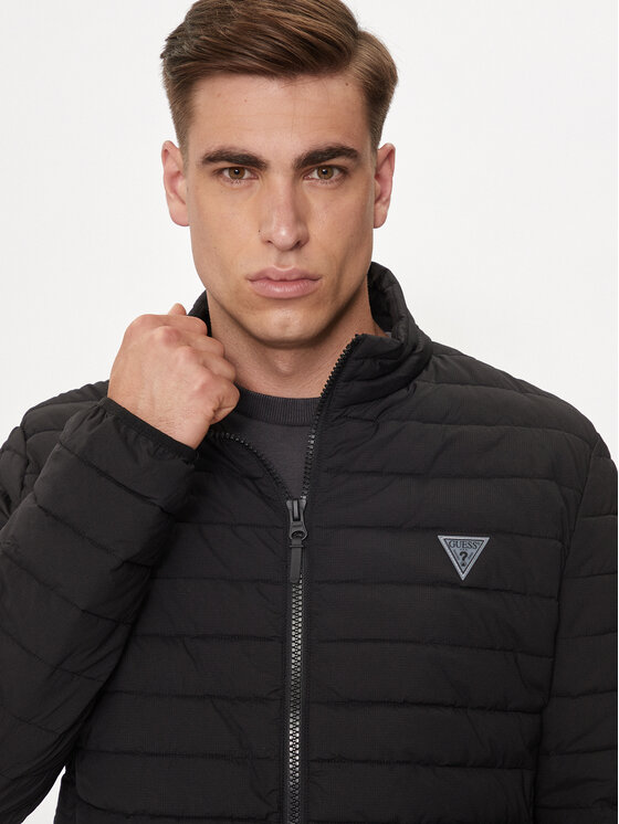 Guess Guess Пуховик Lauper Z4YL00 WGAA0 Чорний Regular Fit