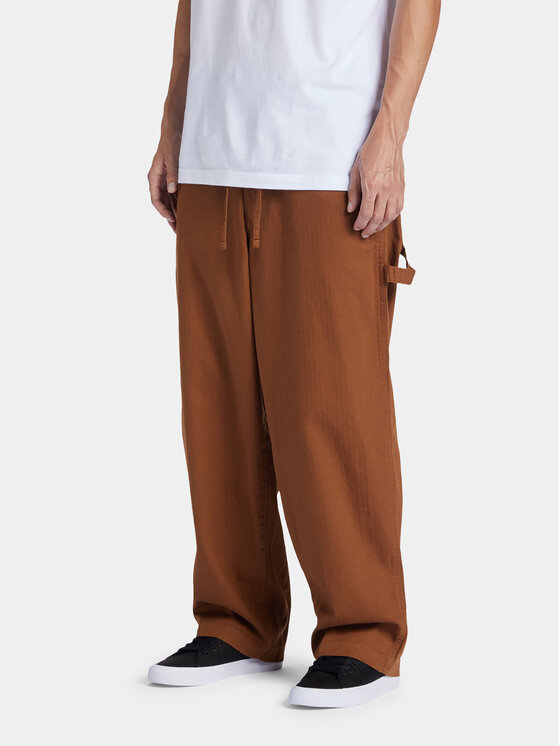DC Pantaloni din material Trench Pant Ndpt ADYNP03084 Maro Regular Fit