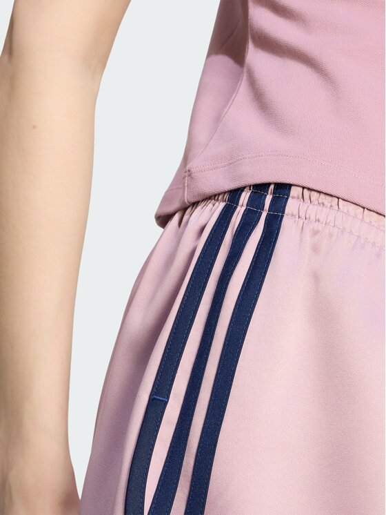 adidas adidas Szorty sportowe 164769 Fioletowy Regular Fit