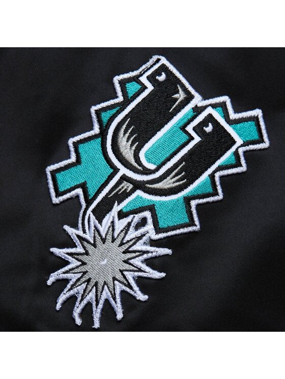 Mitchell & Ness Mitchell & Ness Bunda bomber LIGHTWEIGHT SATIN BOMBER SAN ANTONIO SPURS Černá Regular Fit