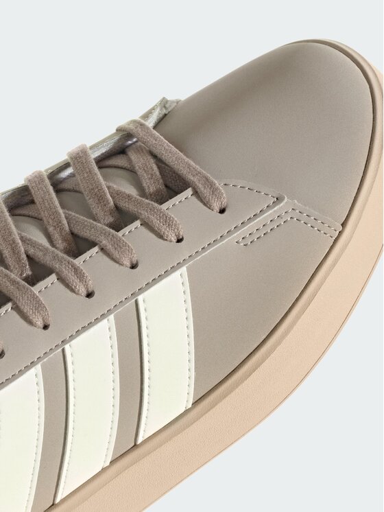 adidas adidas Półbuty 159822 Brązowy