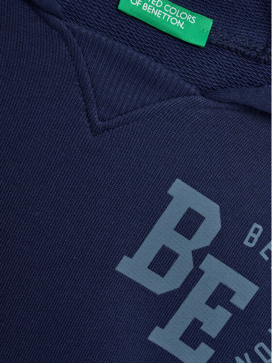 United Colors Of Benetton United Colors Of Benetton Jopa 3J68G200E Mornarsko modra Regular Fit