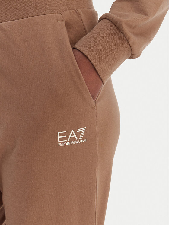 EA7 Emporio Armani EA7 Emporio Armani Анцуг 7W000115 AF13135 U6044 Кафяв Regular Fit