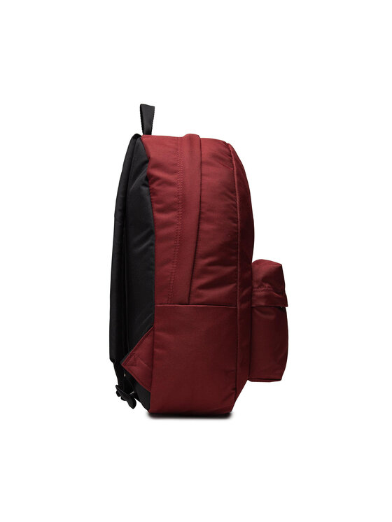 maroon vans backpack