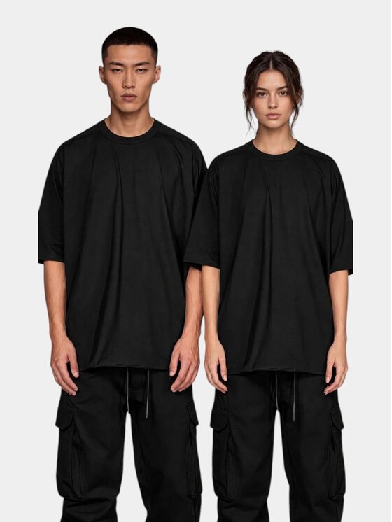 MADE BY SOCIETY MADE BY SOCIETY T-Shirt Back BORN FROM THE STREETS - T18041 Czarny Basic Fit
