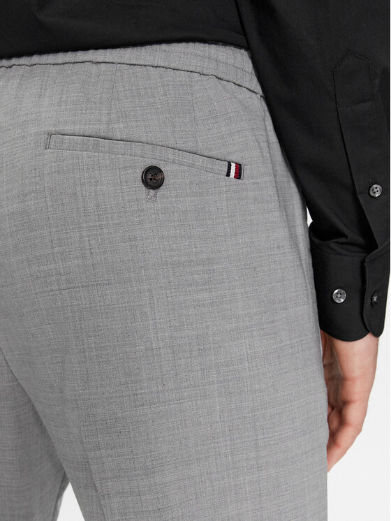 Tommy Hilfiger Tommy Hilfiger Текстилни панталони Dc Chelsea Po Travel Wool MW0MW33930 Сив Regular Fit