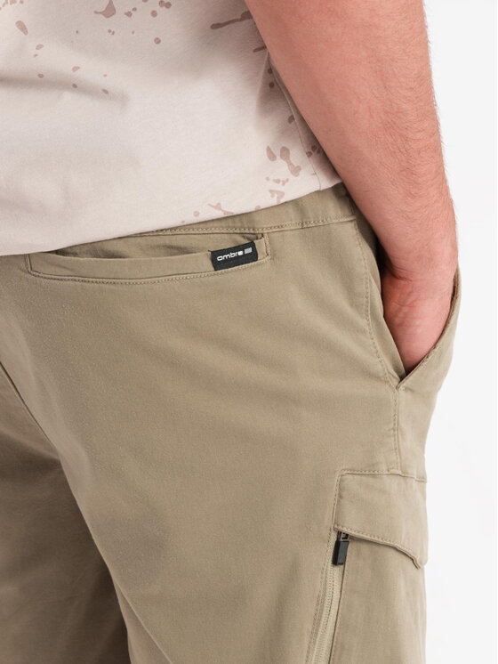 Ombre Ombre Szorty materiałowe OM-SRCG-0194 Khaki Regular Fit
