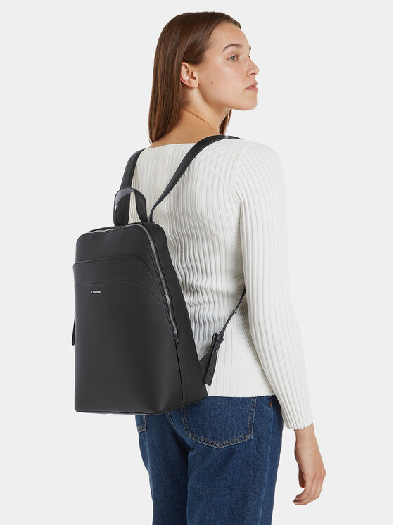 Calvin Klein Calvin Klein Nahrbtnik Business Backpack Saffiano K60K611676 Črna