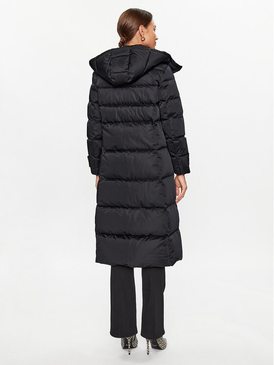 Guess Guess Pehelykabát W3BL41 WFSW2 Fekete Regular Fit