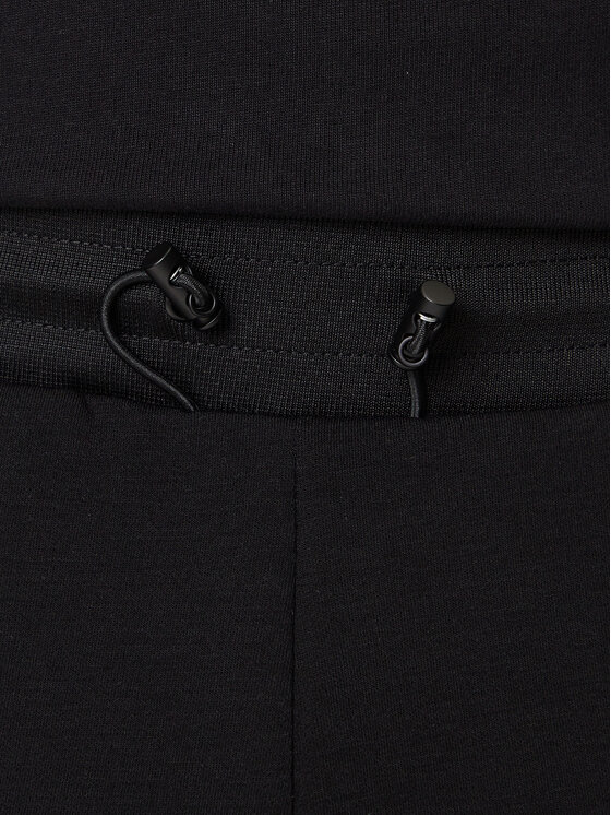 EA7 Emporio Armani EA7 Emporio Armani Spodnji del trenirke 7M000672 AF14146 UC001 Črna Slim Fit