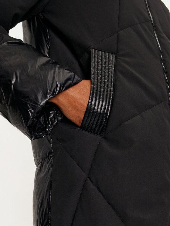 Rinascimento Rinascimento Μπουφάν πουπουλένιο CFC0118319003 Μαύρο Regular Fit