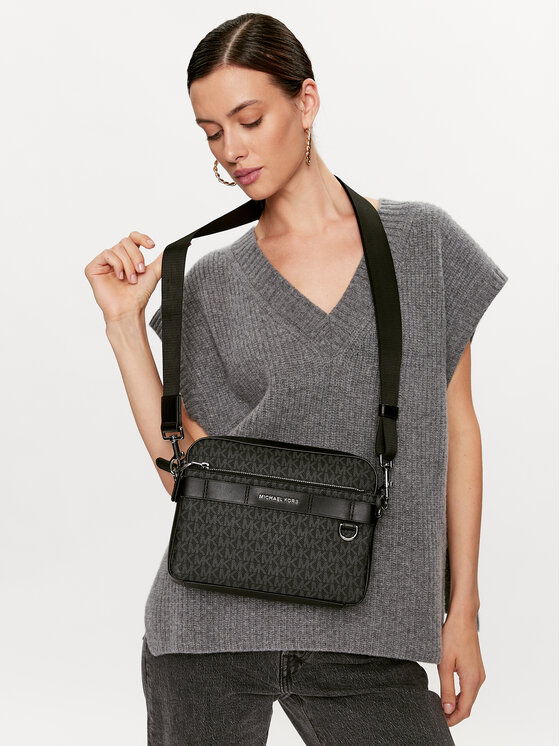 Michael Kors Michael Kors Torbica za okrog pasu Hudson 33F3LHDC5B Črna