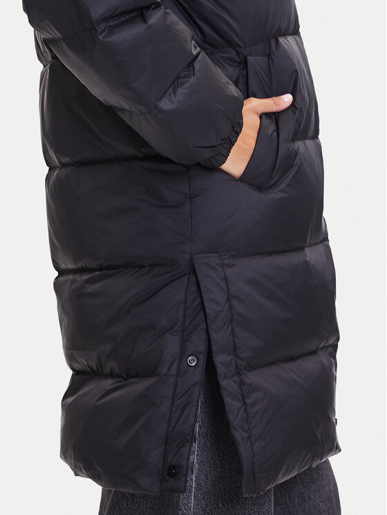 Calvin Klein Jeans Calvin Klein Jeans Пухено яке Essential LV047D502G Черен Regular Fit