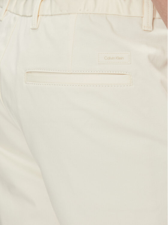 Calvin Klein Calvin Klein Szorty materiałowe Sateen K10K112831 Écru Regular Fit