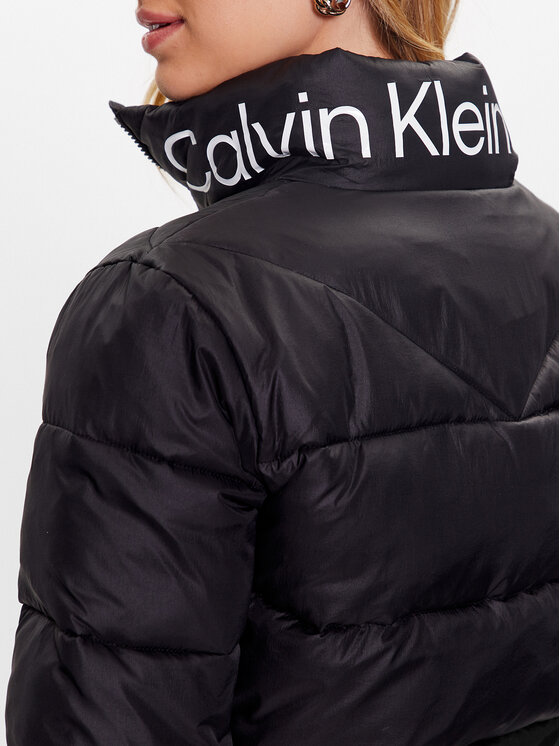 Calvin Klein Jeans Calvin Klein Jeans Μπουφάν μεταβατικό J20J221381 Μαύρο Regular Fit