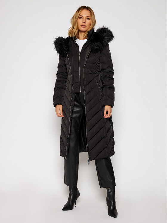 Guess Guess Zimné bundy Sofia W0BL93 WDAU0 Čierna Regular Fit