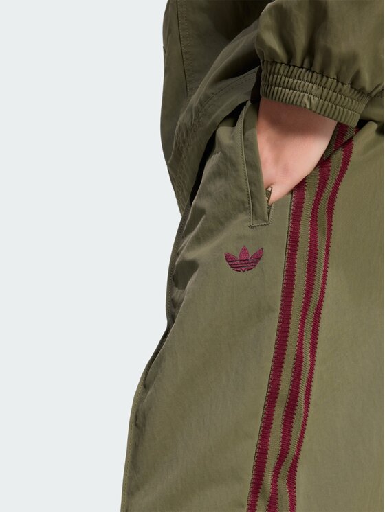 adidas adidas Spodnie materiałowe 161544 Zielony Oversize