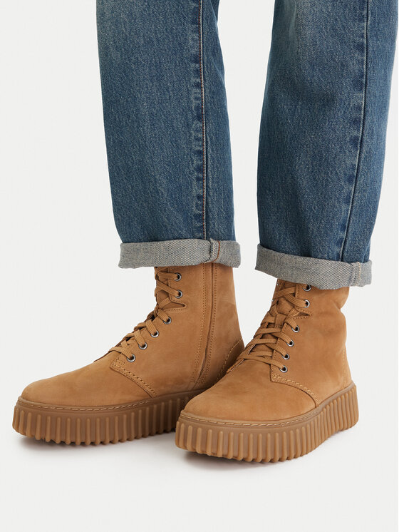 Clarks Clarks Auliniai batai Torhill Style 26182917 Ruda