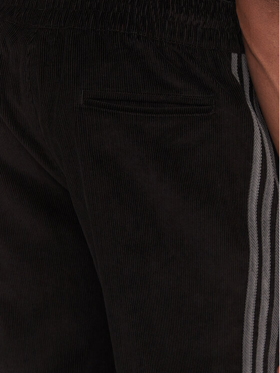 adidas adidas Sportinės kelnės Corduroy JX3107 Juoda Regular Fit