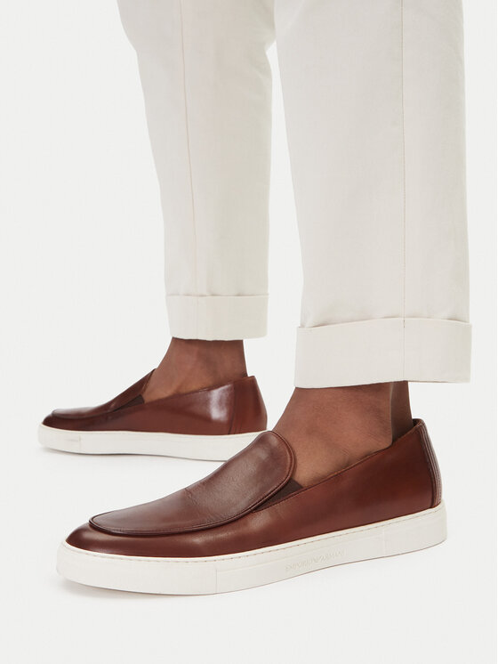 Emporio Armani Emporio Armani Мокасини X4Y007 XF849 00257 Кафяв