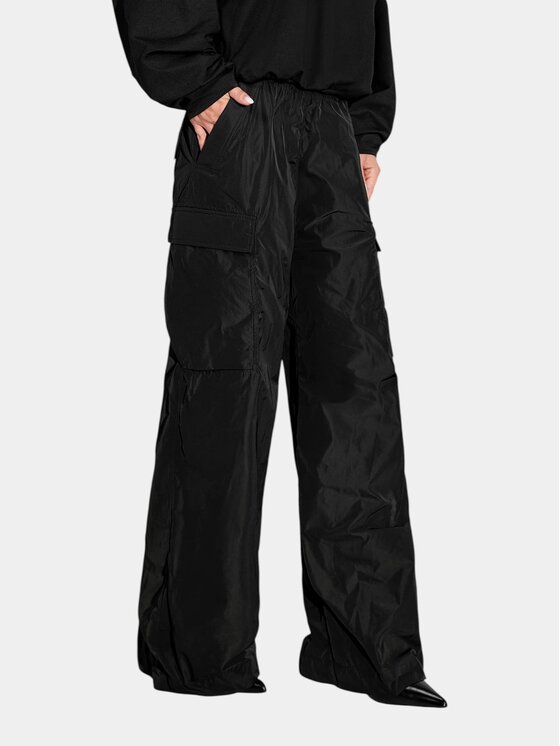 MADE BY SOCIETY MADE BY SOCIETY Spodnie materiałowe L’ESTHÉTIQUE - P27640 Czarny Basic Fit