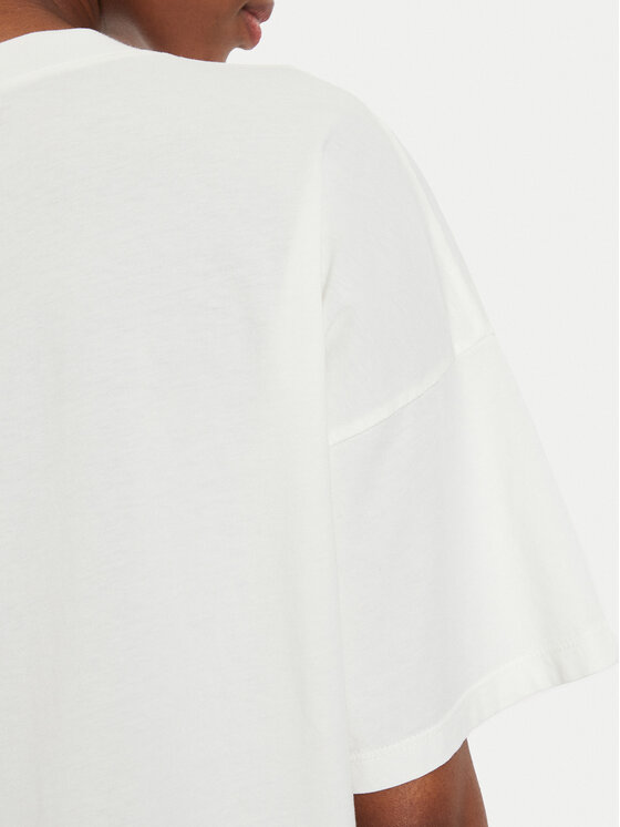 ViCOLO ViCOLO T-särk RB0911 Ekrüüvärv Regular Fit
