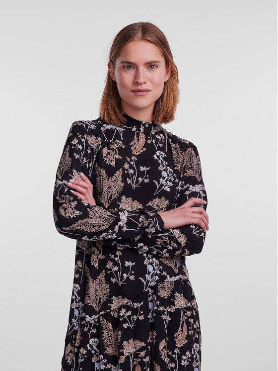Pieces Pieces Každodenní šaty 17143255 Černá Regular Fit