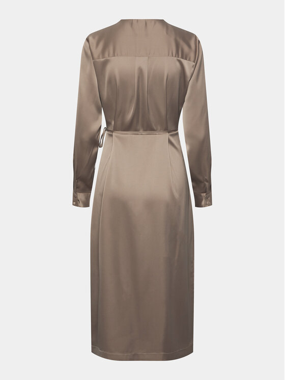 YAS YAS Sukienka codzienna Pella 26030740 Beżowy Regular Fit