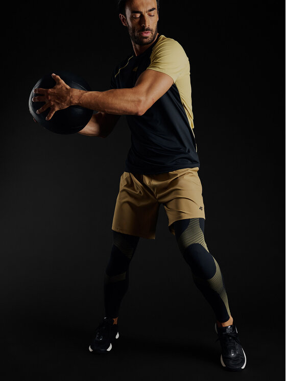 4F 4F Szorty sportowe GOLDEN WARRIOR Złoty Regular Fit