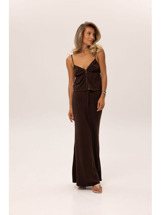 Hottie Hot Hottie Hot Sada top a sukňa NUSA Hnedá Slim Fit