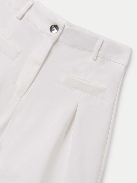 Mayoral Mayoral Pantaloncini di tessuto 6214 Écru Regular Fit