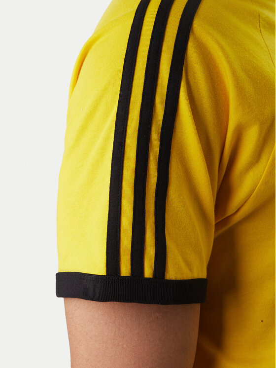 adidas adidas Tričko 3-Stripes KE3533 Žltá Regular Fit