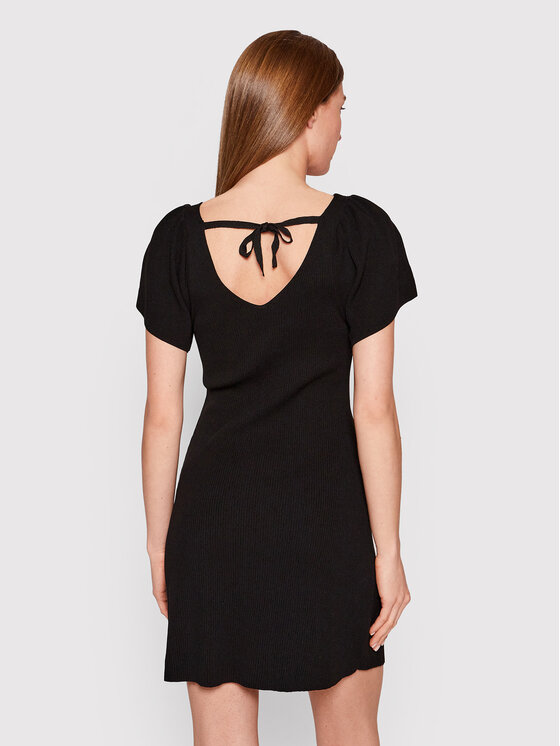 ONLY ONLY Džemper haljina Leelo 15268705 Crna Regular Fit