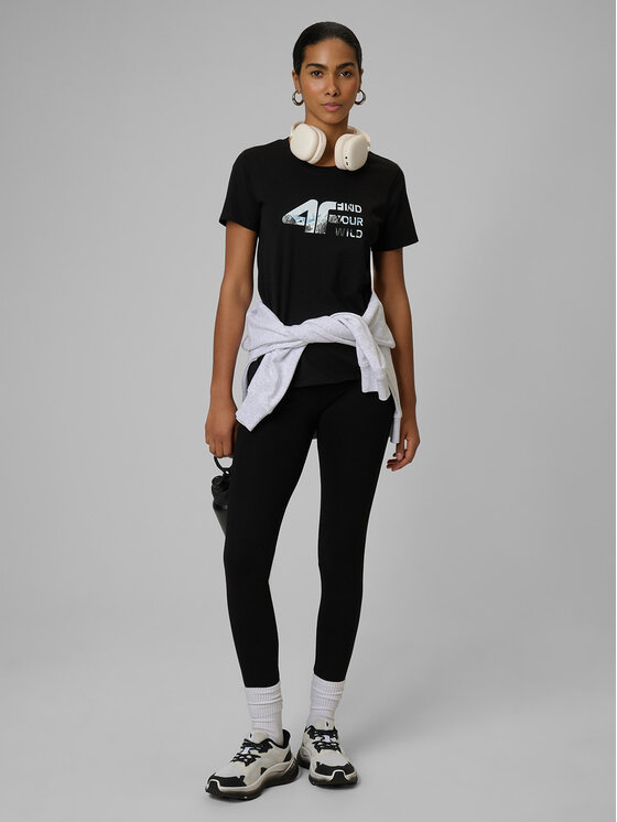 4F 4F T-Shirt TREKKING Czarny Regular Fit