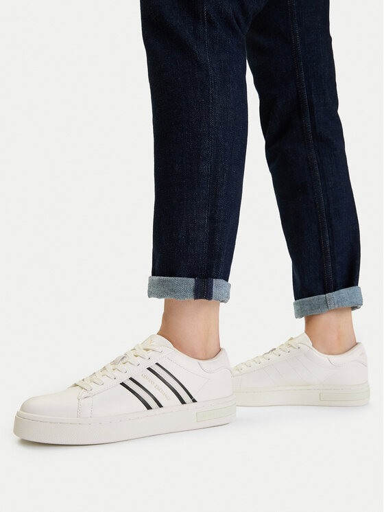 Armani Exchange Armani Exchange Sneakersy XW002231 AF21421 M0017 Bílá