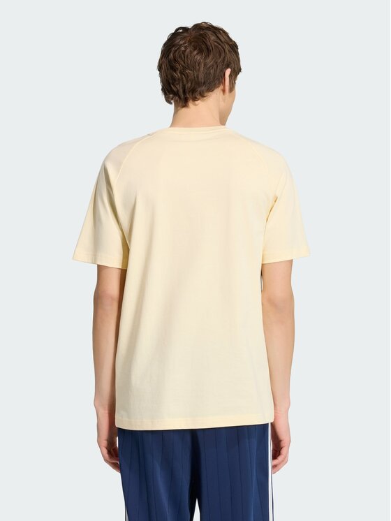 adidas adidas T-Shirt CHEST STRIPES Żółty jasny Regular Fit