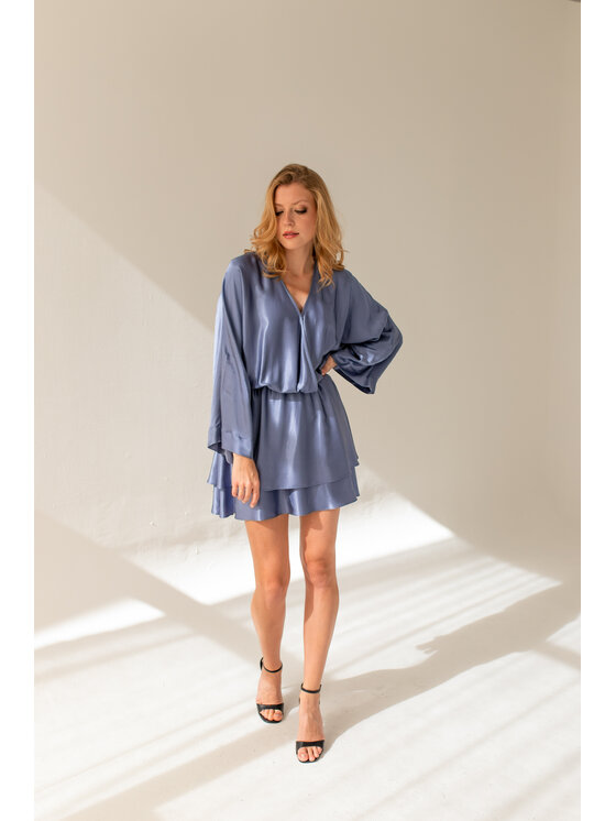 Entelier Entelier Sukienka elegancka kimonowy Niebieski Comfortable Fit