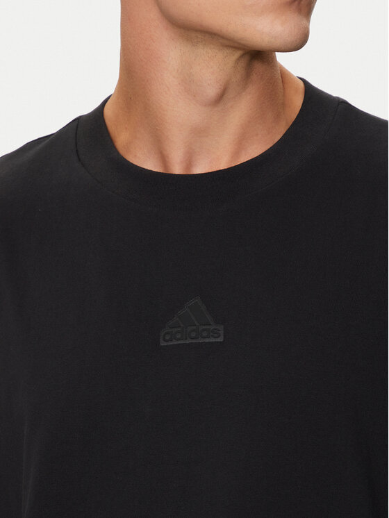 adidas adidas Majica Brand Love IW3539 Črna Loose Fit