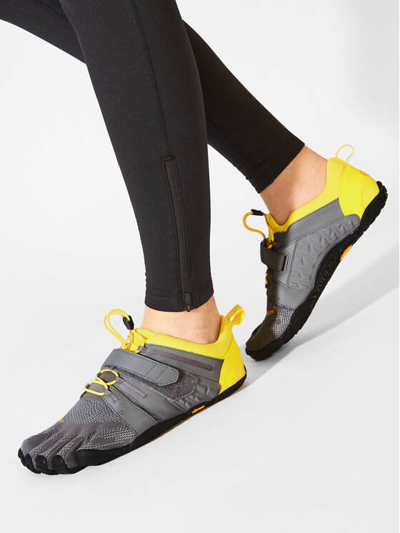 Vibram Fivefingers Vibram Fivefingers Взуття для тренажерного залу V-Train 2.0 21M7701 Сірий