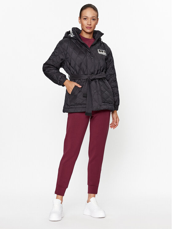 Guess Guess Zimski kaput V3BL02 WFS82 Crna Regular Fit