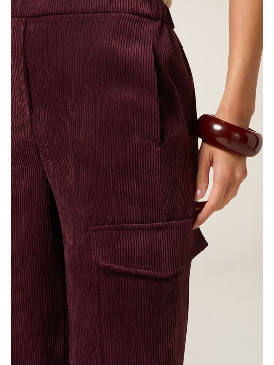 Oltre Oltre Pantaloni di tessuto P024J102496N036 Bordeaux Boy Fit